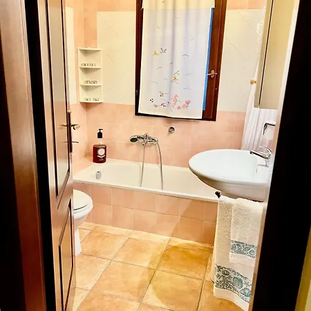 Semesterbostad Casa Lala